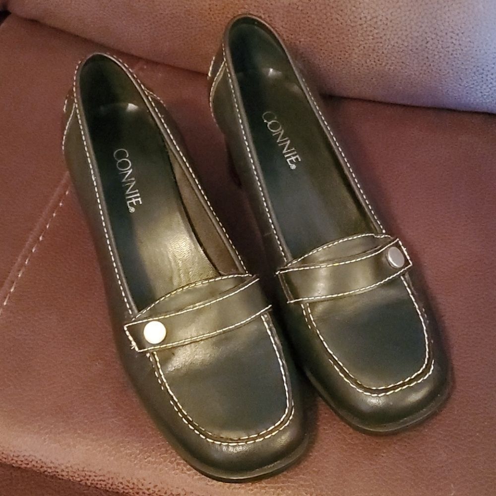Connie Brady 8.5W Leather Brazil Heels